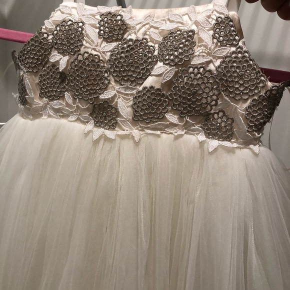 Hand made flower girl tulle dress - Picture 2 of 4